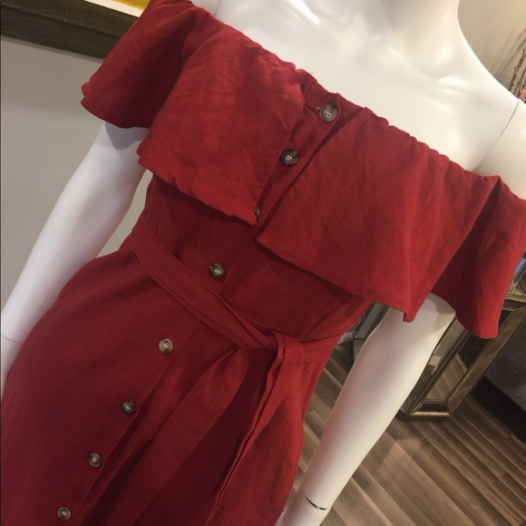 Dress - Picture 6 of 7